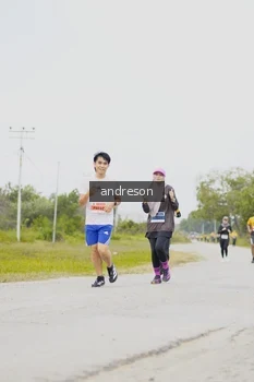 Runner Photo 2056136