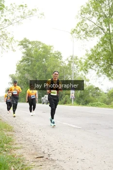 Runner Photo 2056215