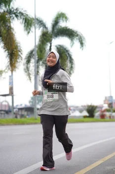 Runner Photo 2056223
