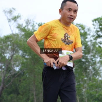 Runner Photo 2056234