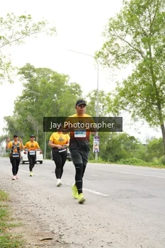 Runner Photo 2056238