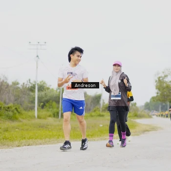 Runner Photo 2056254