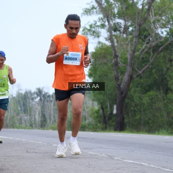 Runner Photo 2056321