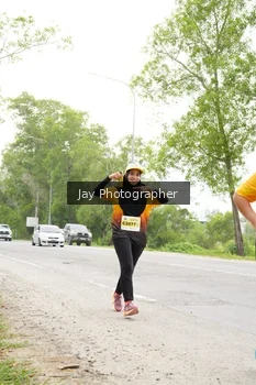 Runner Photo 2056346