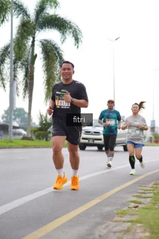 Runner Photo 2056538
