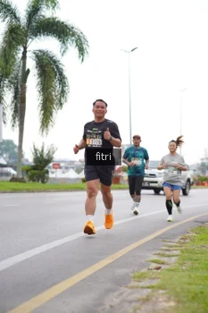 Runner Photo 2056562