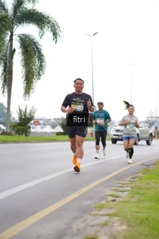 Runner Photo 2056574