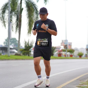 Runner Photo 2056593