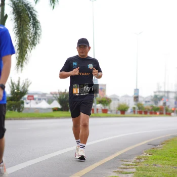 Runner Photo 2056621