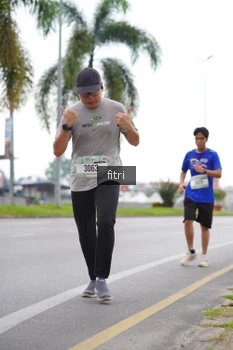 Runner Photo 2056728