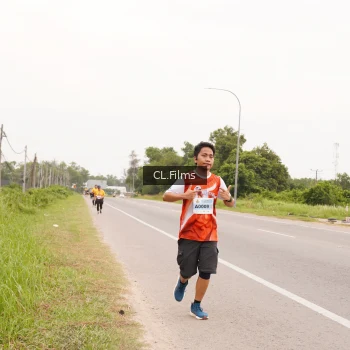 Runner Photo 2056848