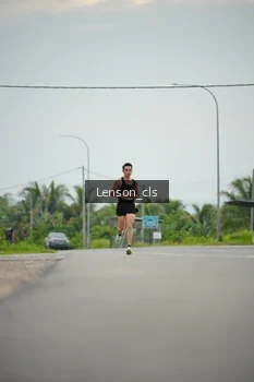Runner Photo 2056866