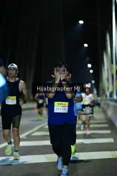 Runner Photo 2056898