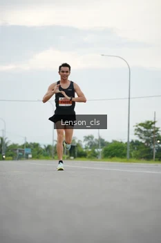 Runner Photo 2056974