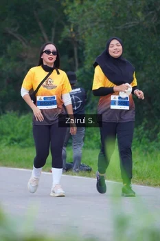Runner Photo 2056985