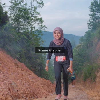 Runner Photo 2057023