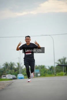 Runner Photo 2057058