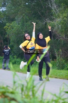 Runner Photo 2057059