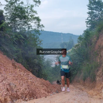Runner Photo 2057094