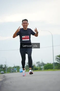Runner Photo 2057099