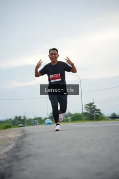 Runner Photo 2057133