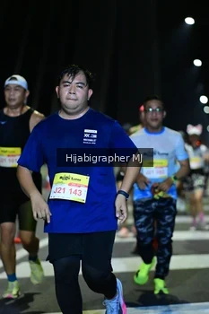 Runner Photo 2057137