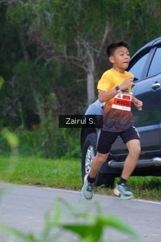 Runner Photo 2057141