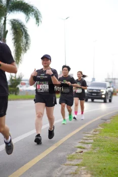 Runner Photo 2057214