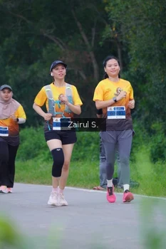 Runner Photo 2057254