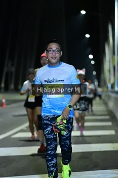 Runner Photo 2057263