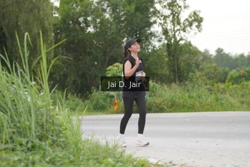 Runner Photo 2057355