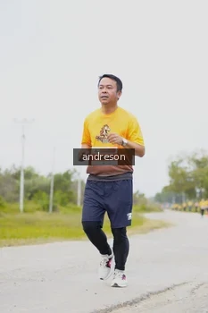 Runner Photo 2057398