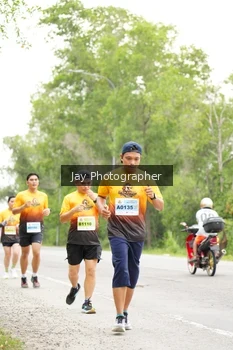 Runner Photo 2057466