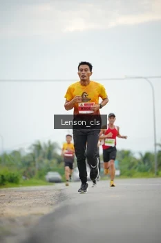 Runner Photo 2057473