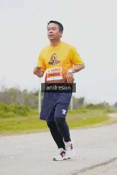 Runner Photo 2057498
