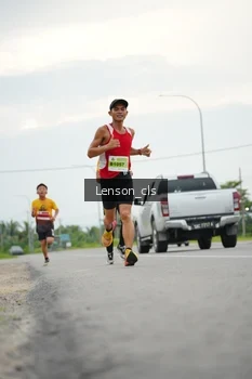 Runner Photo 2057537