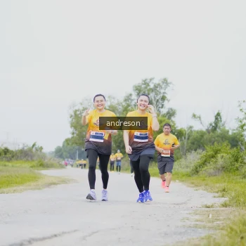 Runner Photo 2057652