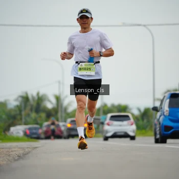 Runner Photo 2057676