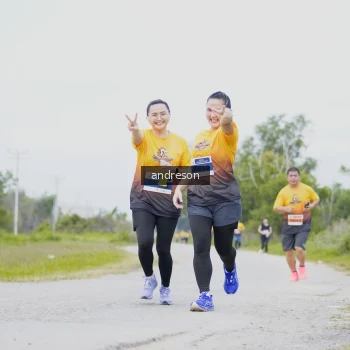 Runner Photo 2057770