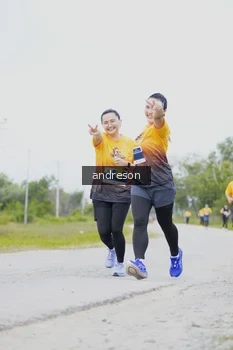 Runner Photo 2057902