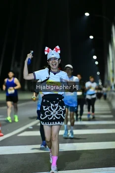 Runner Photo 2057976