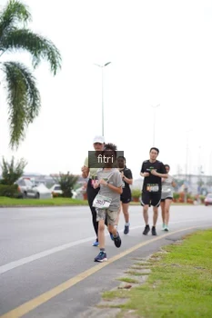 Runner Photo 2058017