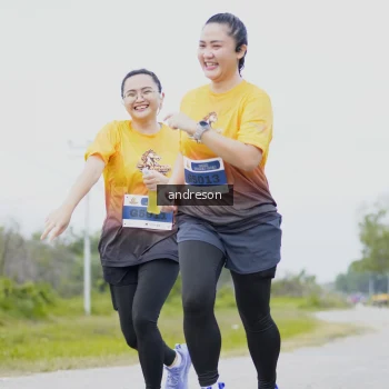 Runner Photo 2058057