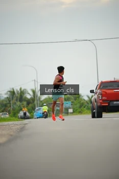 Runner Photo 2058059