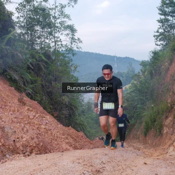 Runner Photo 2058072