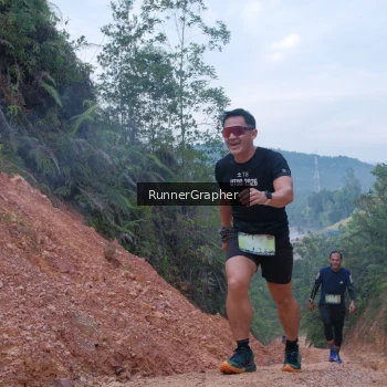 Runner Photo 2058088