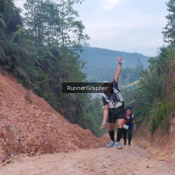 Runner Photo 2058153