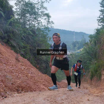 Runner Photo 2058165