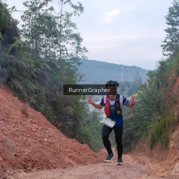 Runner Photo 2058182