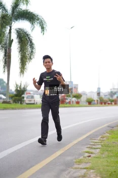 Runner Photo 2058188